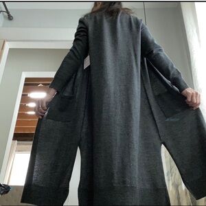 NWT Ellen Tracy Charcoal Longline Cardigan 
size Small/Medium